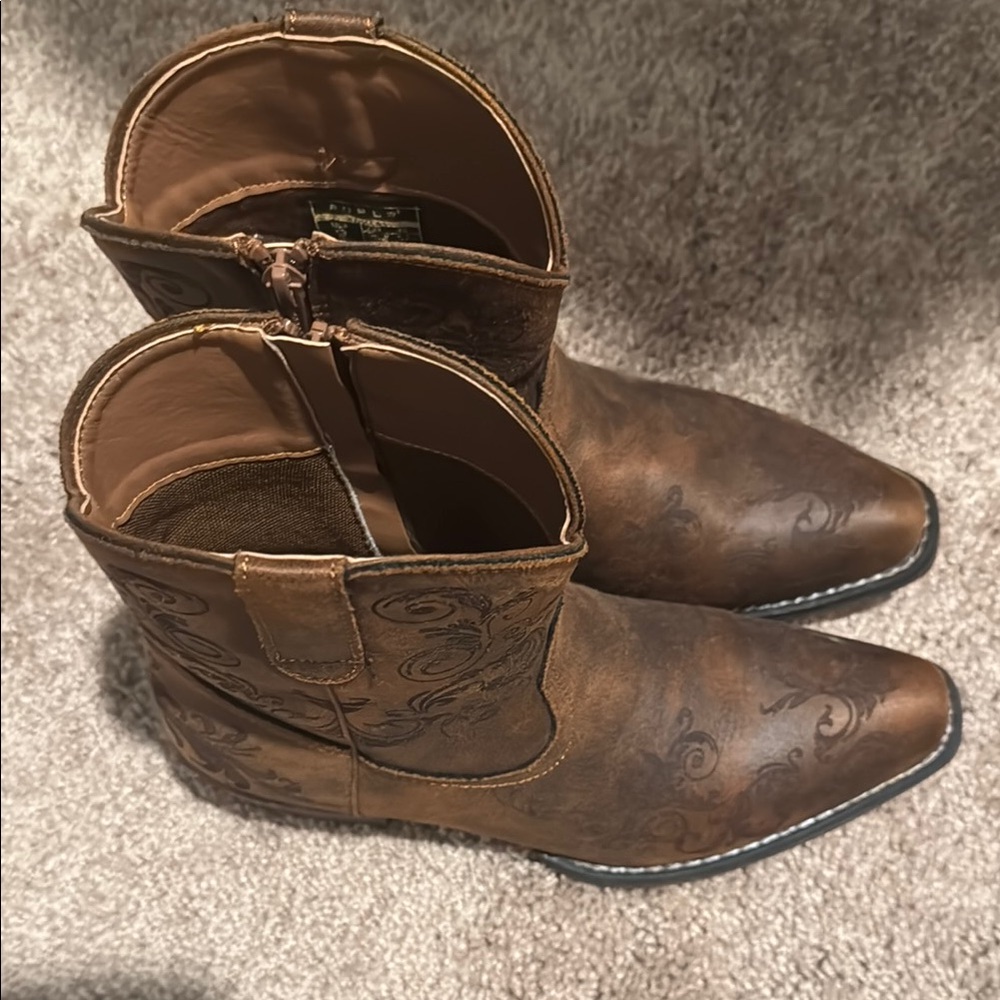 Roper Brown Ankle Boots